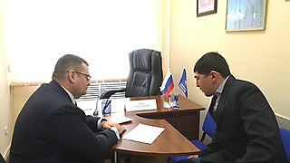 Провел очередной прием граждан в региональной общественной приемной Председателя партии «Единая Россия» Д. А. Медведева