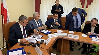 Заседание комитета по госстроительству и местному самоуправлению