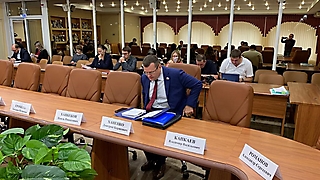 Заседание комитета по государственному строительству и местному самоуправлению